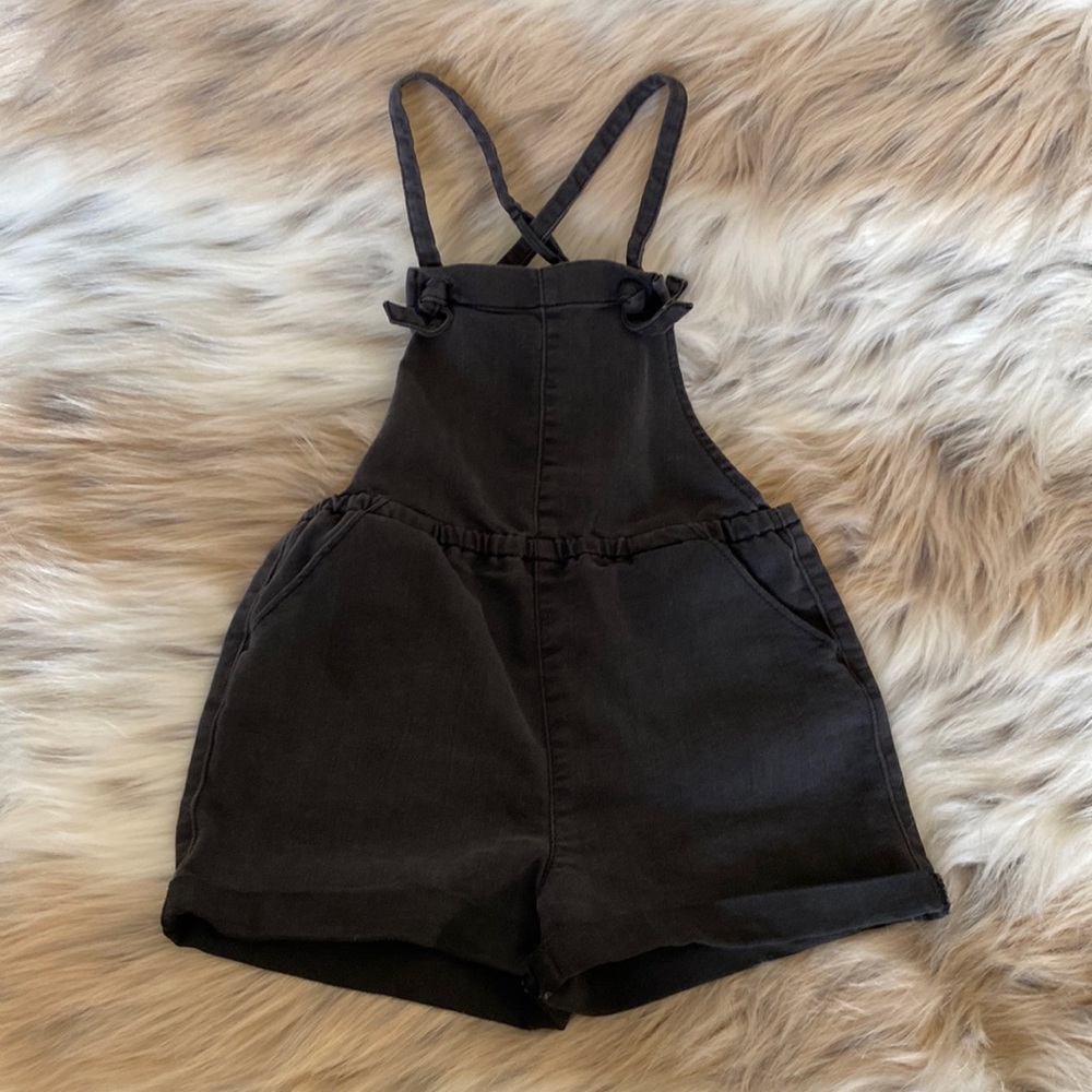 OshKosh B'gosh shortalls / romper kids size 7/7A